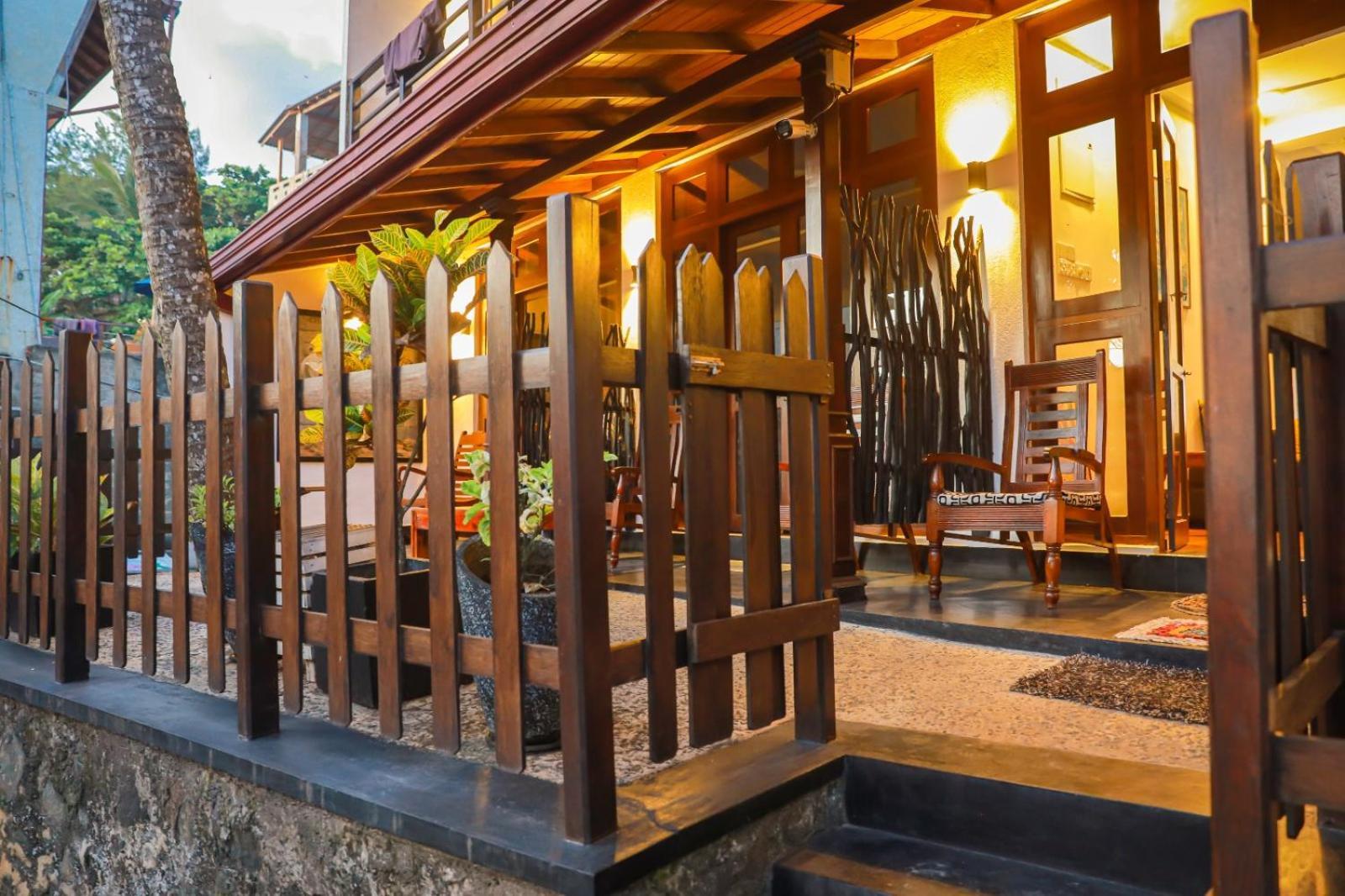 Ocean Breeze Villa Matara Exterior foto
